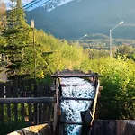 Serenity, Lägenhet
