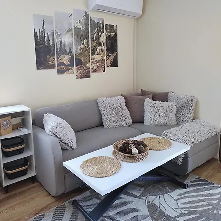 Serenity, Apartment