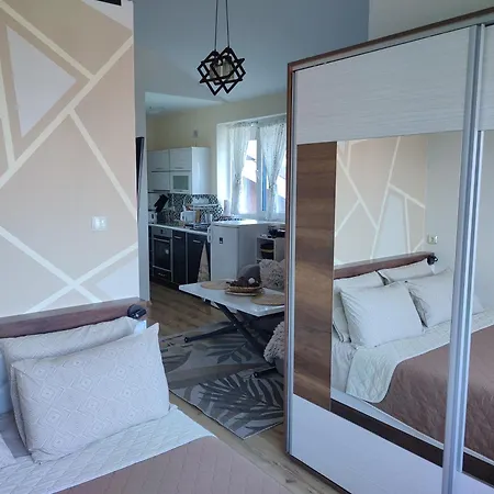 Serenity, Apartment *